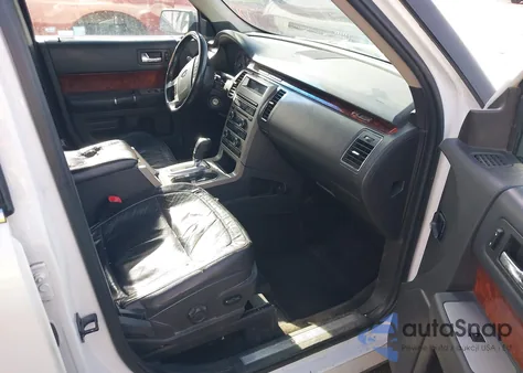 2009 Ford Flex Limited z USA, uszkodzony, nr VIN 2FMEK63C19BA09564